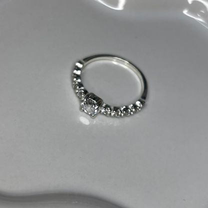 Anel Solitário Essência